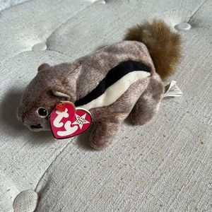 TY Beanie Baby - Chipper the chipmunk from 1999